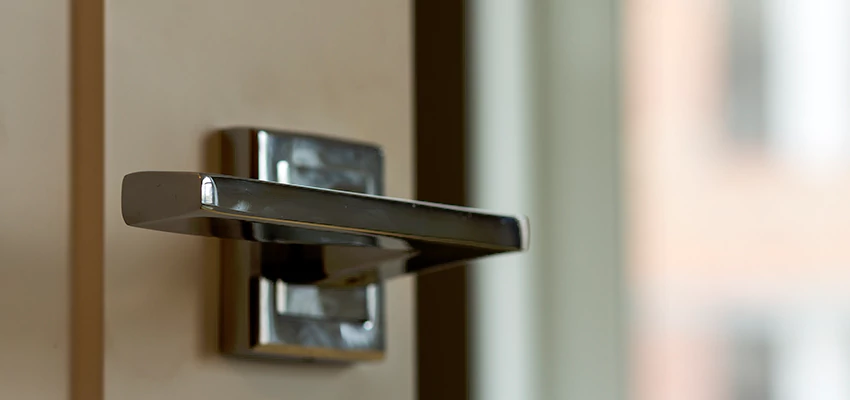 Door Lever Knob Repair in Mammoth Lakes, California